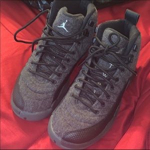 Jordan 12s. Size 5 kids!